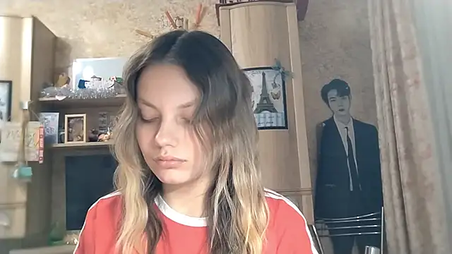 Pokazy przed kamerką – loaneei