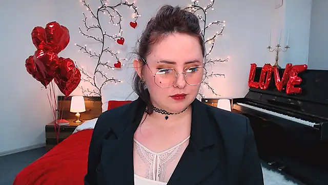 XXX chat uživo modela Hennessy_bunny