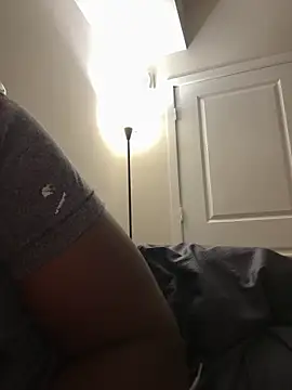 makeherfeelg élő XXX-chatje