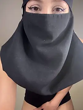 arabayla Adlı Modelin Web Kamerası Şovu