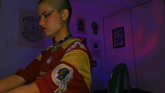 Chatroom XXX en direct de alex_one888