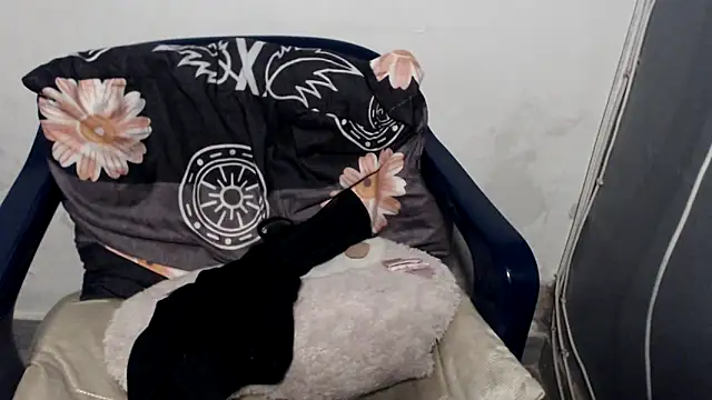 nikimillers' Live XXX Chat