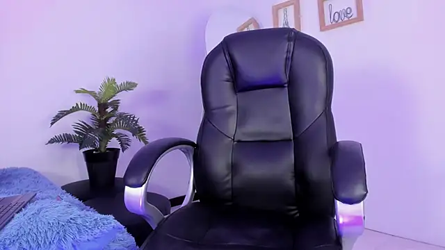 Chatroom XXX en direct de im_ralff