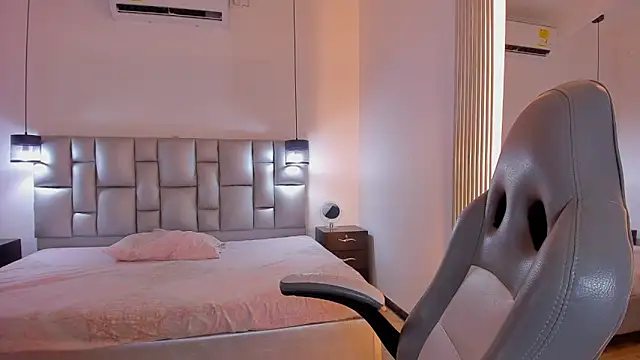 NoaMalak7's Live XXX Chat