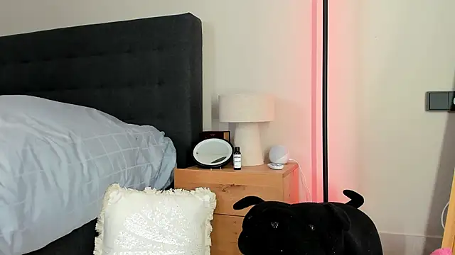 newmazee Chat XXX in diretta