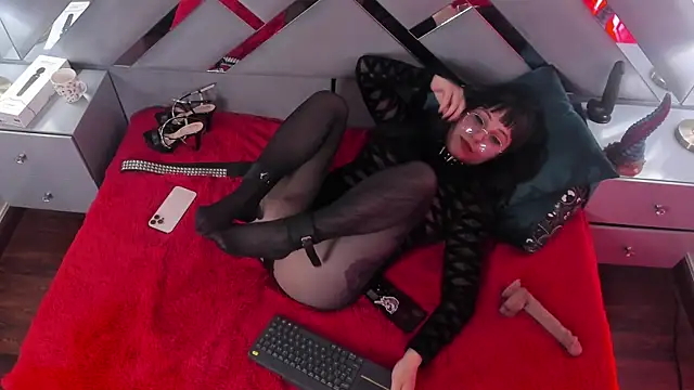 Chat XXX ao vivo de Ravenna666_