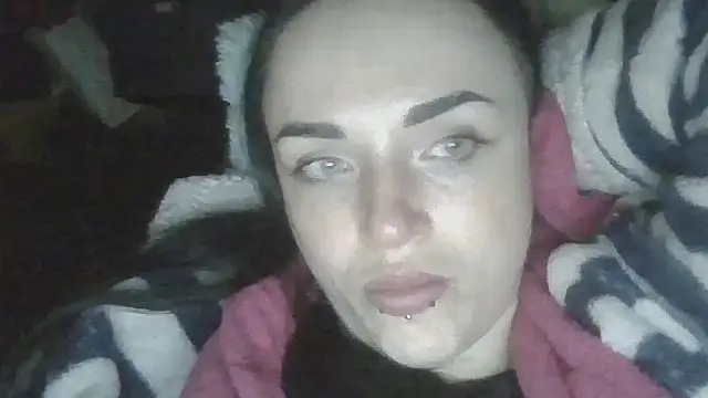 Trinsy_Love's Live XXX Chat