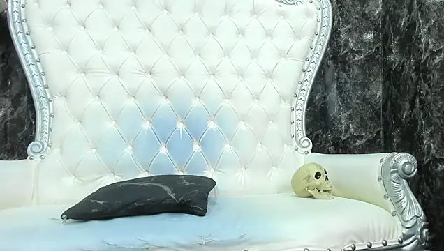 XXX chat uživo modela MirandaSould