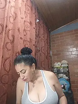 Alexandrinan Live XXX chat