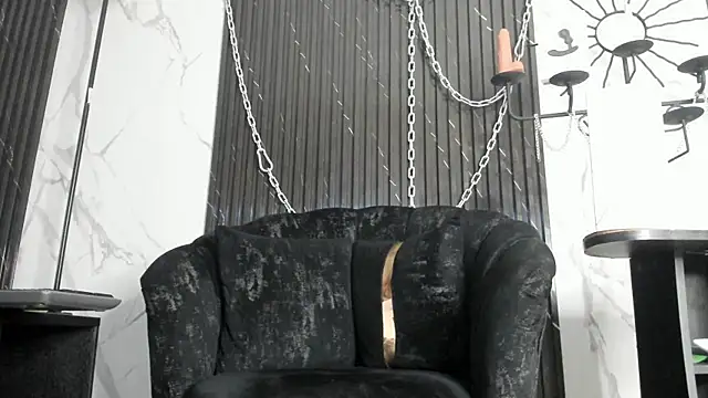 Chatroom XXX en direct de Tatis__