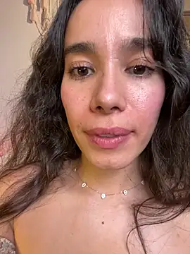 Irish_Collins Pertunjukan Webcam