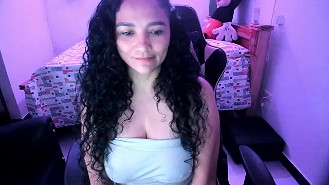 แชท XXX สดของ rayza_mature_154