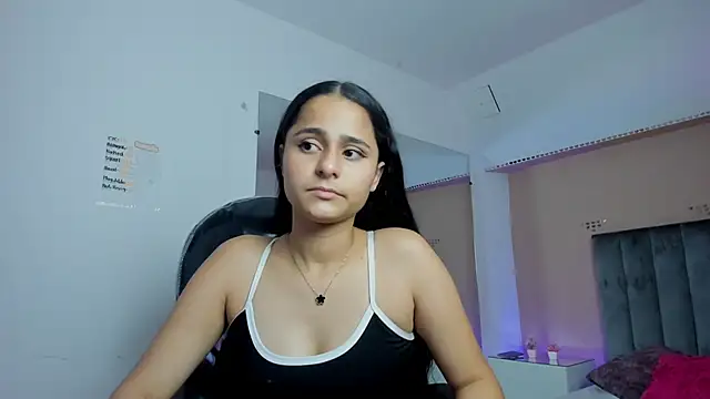 Giselle_Roldan Chat XXX in diretta