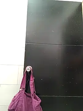 Chatroom XXX en direct de Yuli_Mars