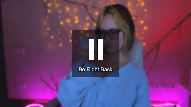 Živý XXX chat madeline_doll