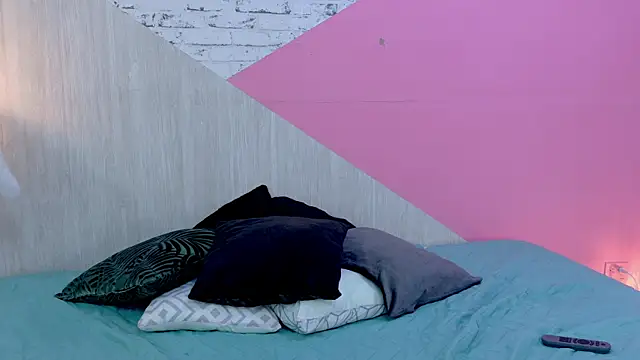 Chat +18 de dalia-saenz ao vivo