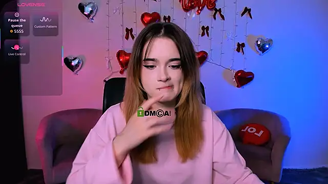 liana_kisses' Live XXX Chat