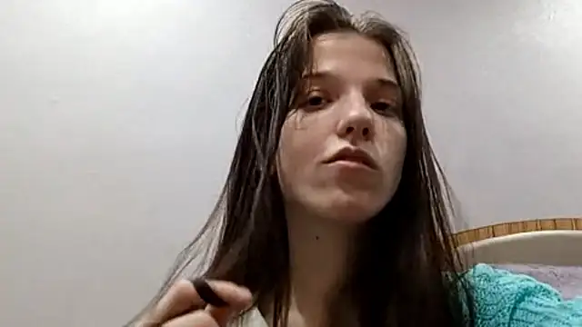 JadeKertis Adlı Modelin Web Kamerası Şovu