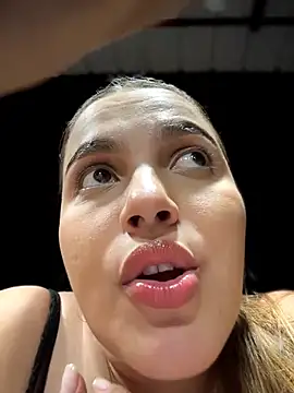 Czat XXX na żywo – Colibri_xxx