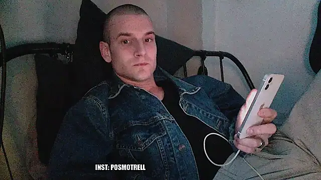 ETHAN_MOORE Live XXX-chat