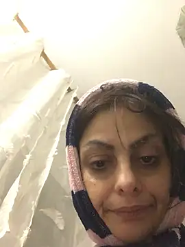 แชท XXX สดของ ChantalXOrchid