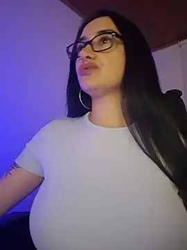 preetypeach: вебкам-шоу