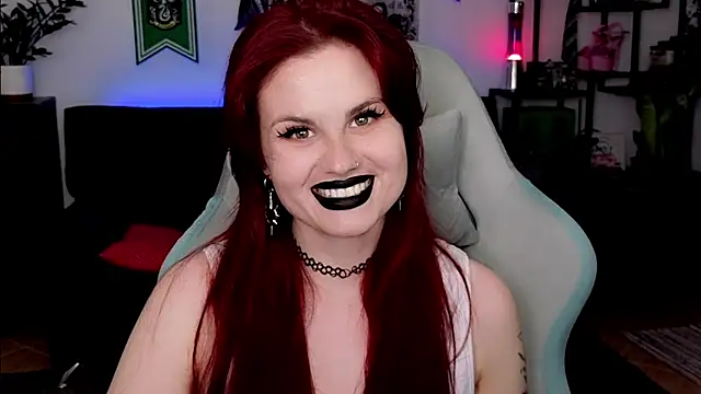 Della_Ideal Chat XXX in diretta