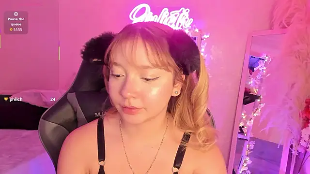 Czat XXX na żywo – JuliethMoss