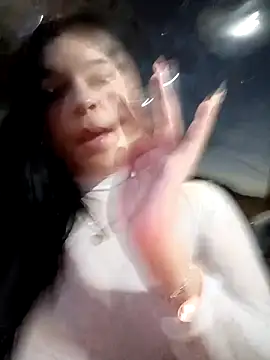 Layla-daring élő XXX-chatje