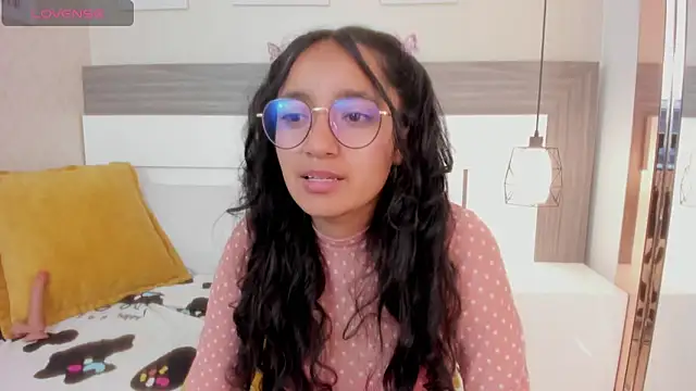 Emilyblussh Obrolan Langsung XXX