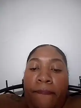 Megan-Small Chat XXX in diretta