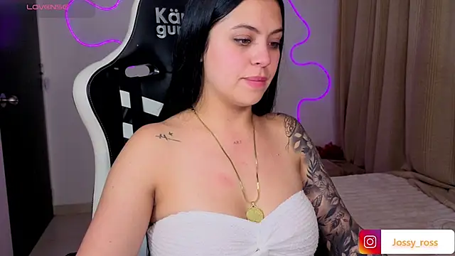 Chatroom XXX en direct de Victoryyy_