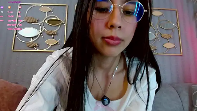 Chatroom XXX en direct de laraa_jeean