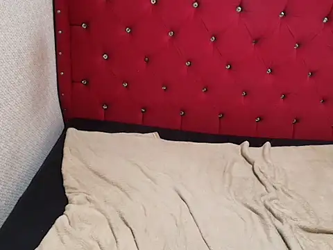 XXX chat uživo modela Mangostina_sweet