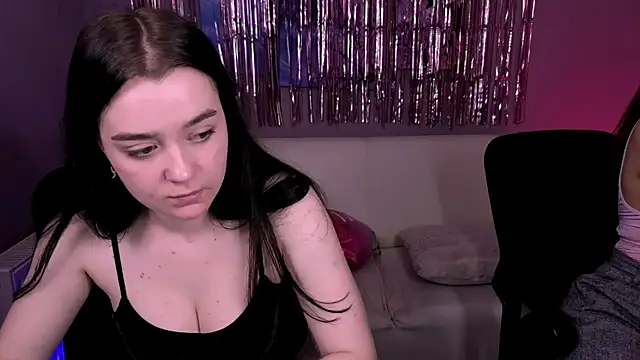 دردشة monica_xcx الجنسية المباشرة