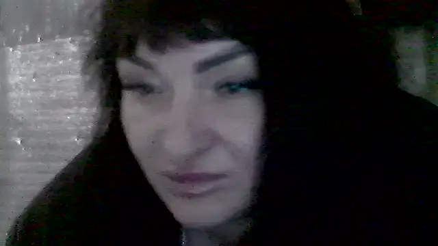 دردشة AllinaKis الجنسية المباشرة