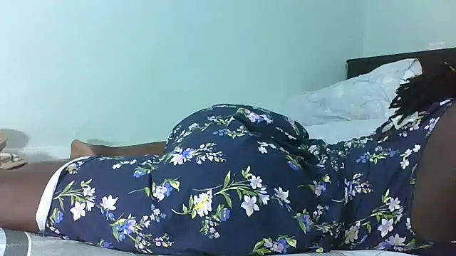 Webkamerová show Huge_Bootybae