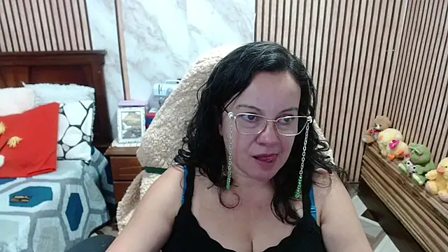 Sonialorens_ Chat XXX in diretta