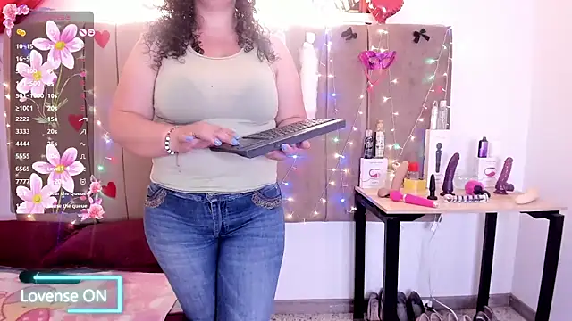 Zaly_mature 现场XXX聊天