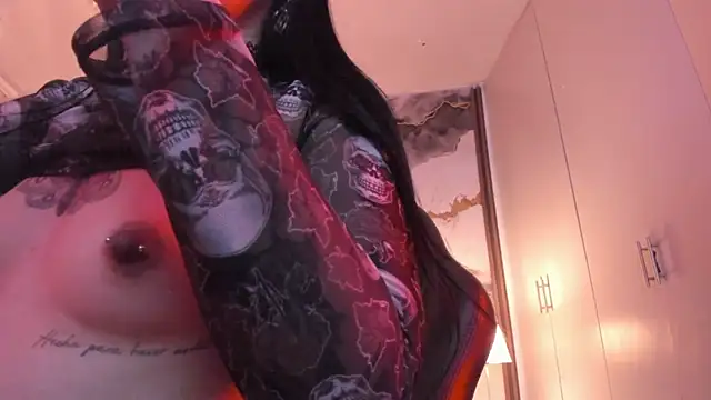 SusanVilla Chat XXX in diretta