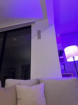 Rae_Lil_White's Live XXX Chat