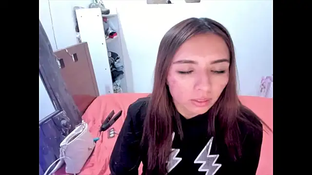 megan_doll2123 Obrolan Langsung XXX