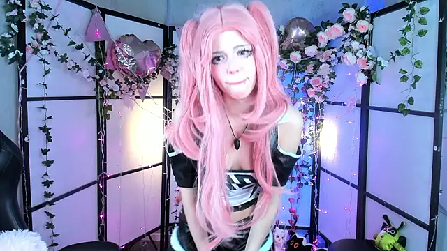 AluweMeow: απευθείας συνομιλία ΧΧΧ