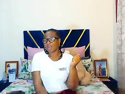 Chat +18 de veronica1xxx ao vivo