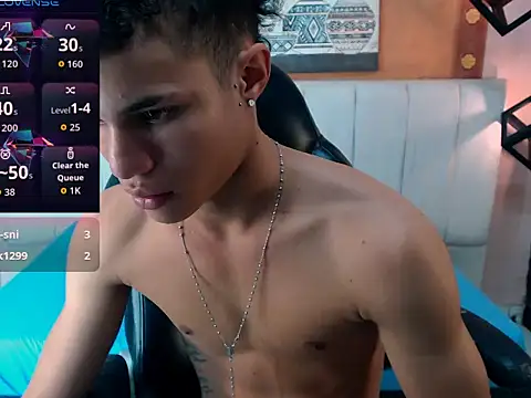 Ryan_Simons Adlı Modelin Web Kamerası Şovu