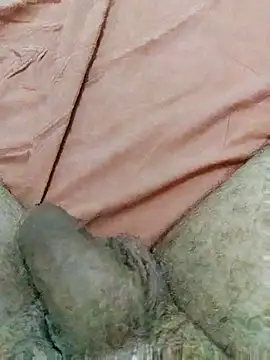 putopau15 Show in webcam