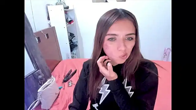 XXX chat uživo modela megan_doll2123