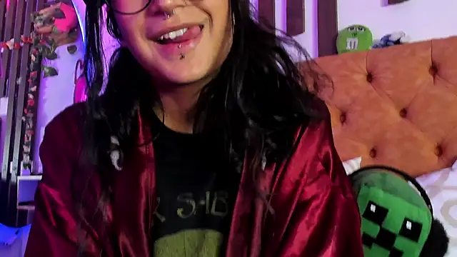 Chat +18 de MeowMota_ ao vivo