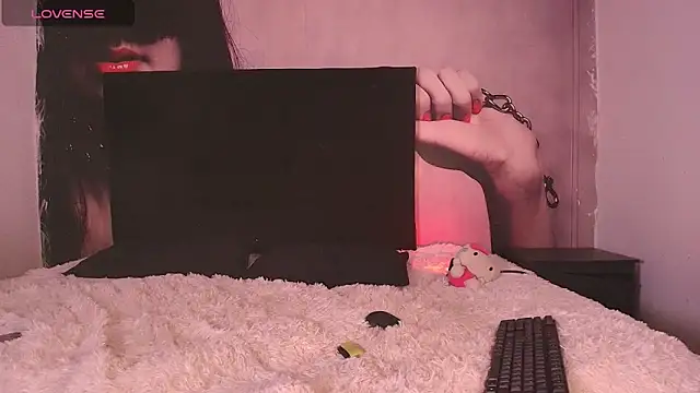 MELI_QUEEN_S7S – Live XXX-chat