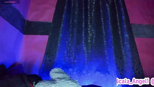 Chat +18 de Cata-angel ao vivo